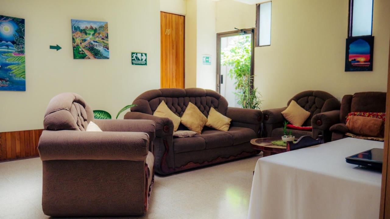 Monte Los Lirios Lodge Monteverde Екстер'єр фото