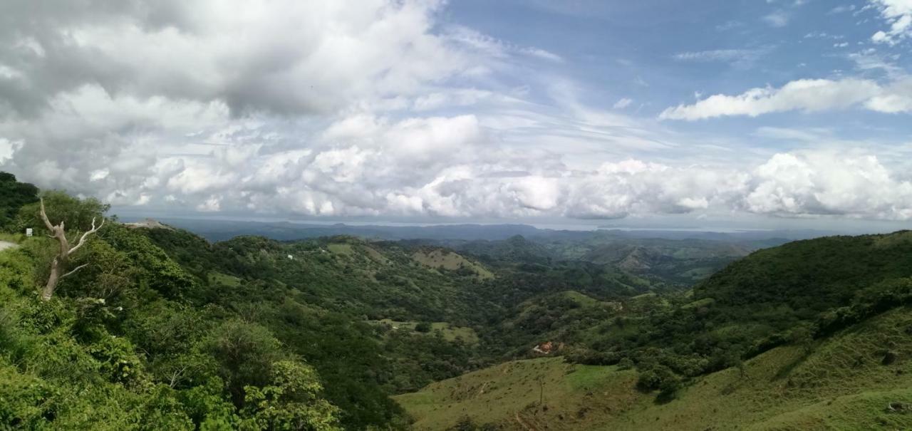 Monte Los Lirios Lodge Monteverde Екстер'єр фото